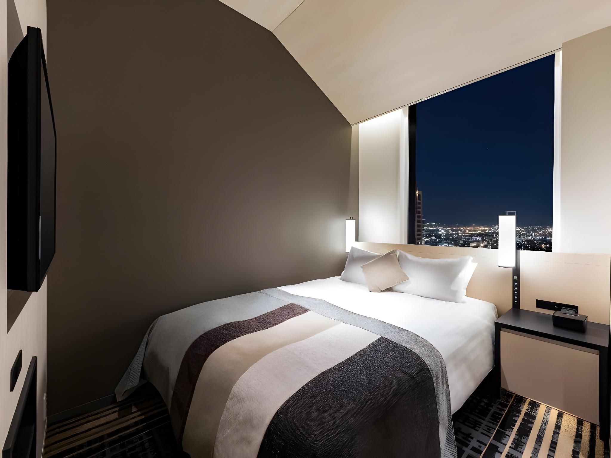 24th-29th Floor Double Room - Non-Smoking