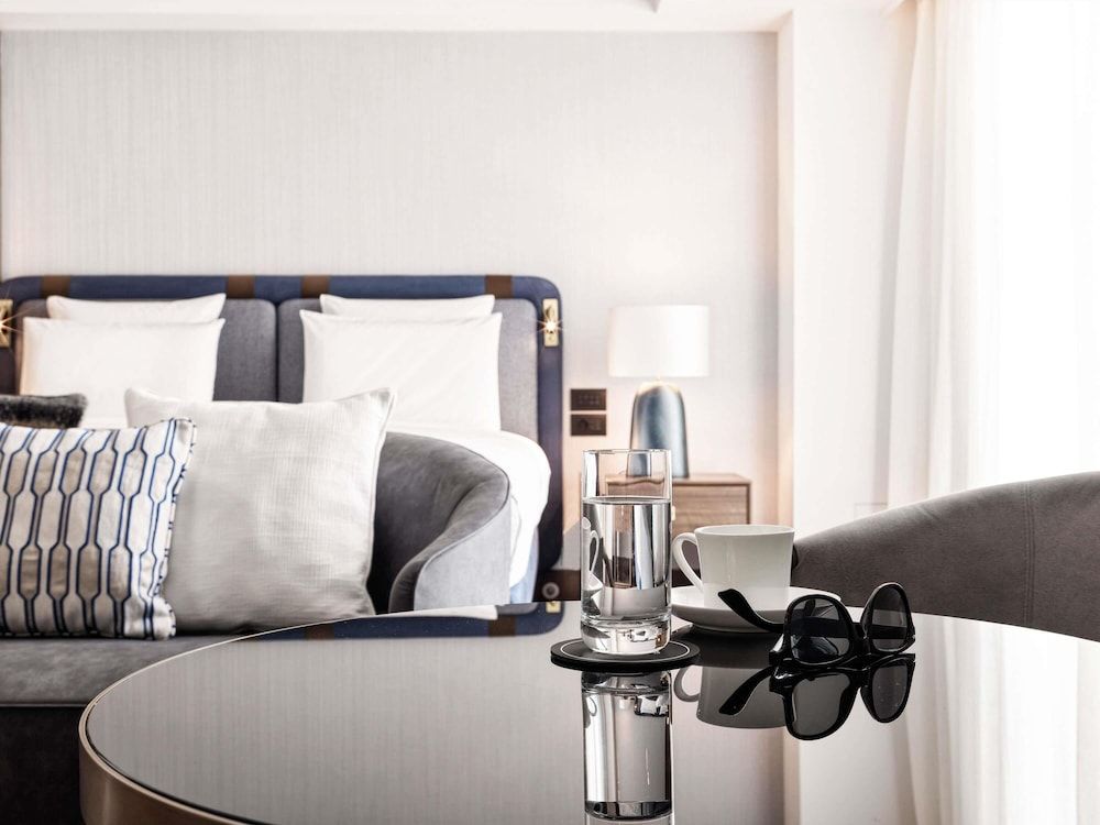 Junior Suite, 1 King Bed