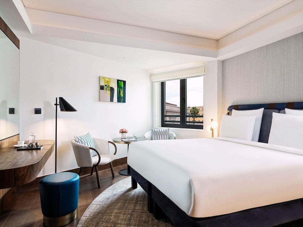 Athens Capital Center Hotel-MGallery Collection Classic Room, 1 Queen Bed 2