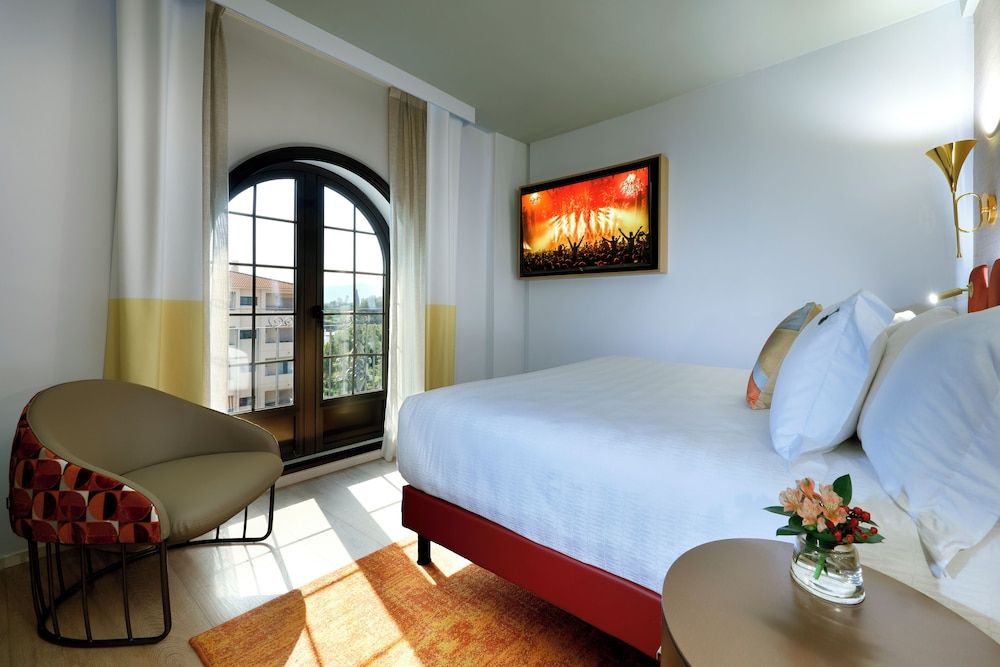 undefined Hard Rock Hotel Marbella – Puerto Banús 3