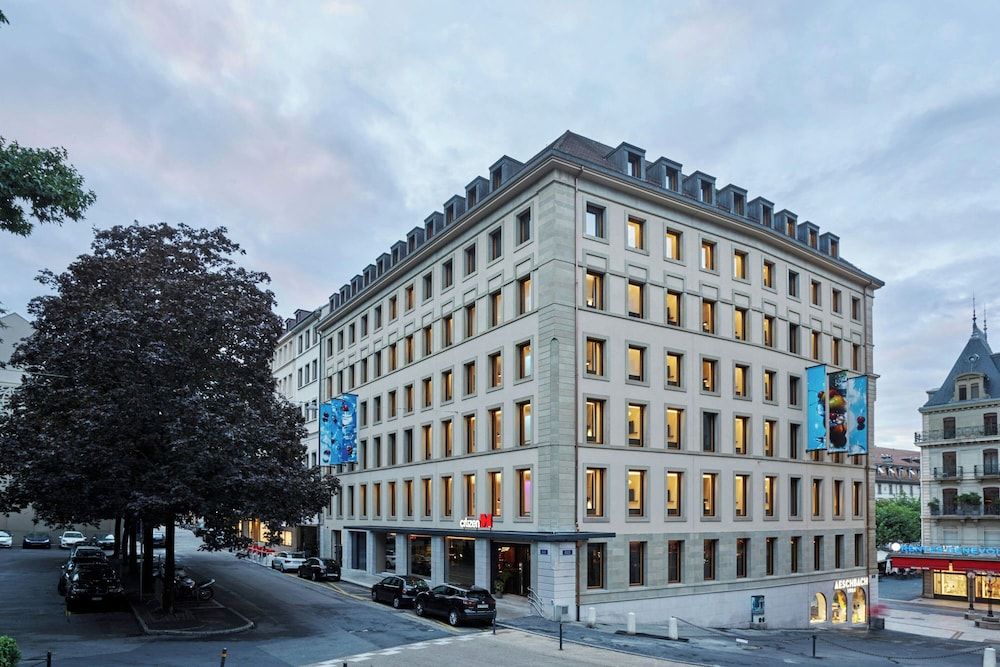 undefined citizenM Geneva 6