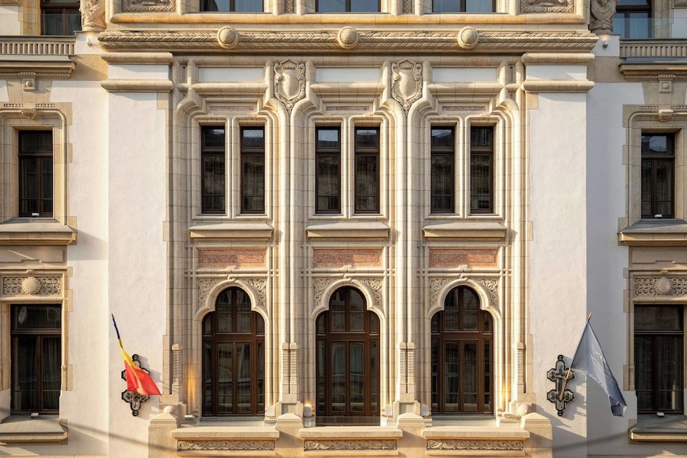 undefined The Marmorosch Bucharest, Autograph Collection 6