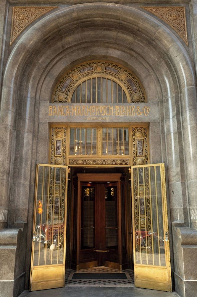 undefined The Marmorosch Bucharest, Autograph Collection 8