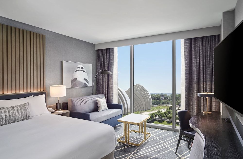 Premium Room, 1 King Bed