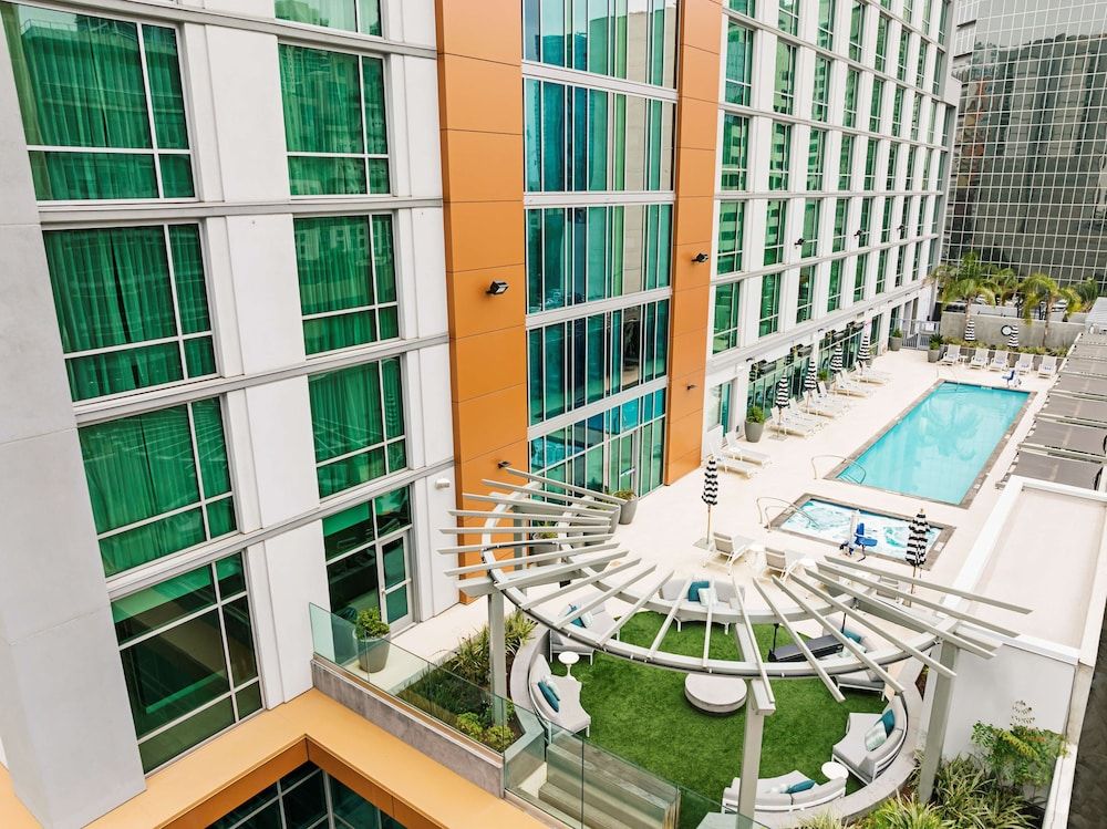 undefined Carte Hotel San Diego Downtown, Curio Collection by Hilton 4