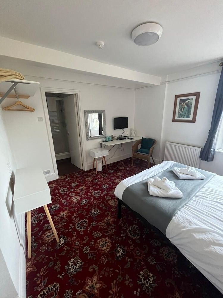 Economy Double Room, Ensuite