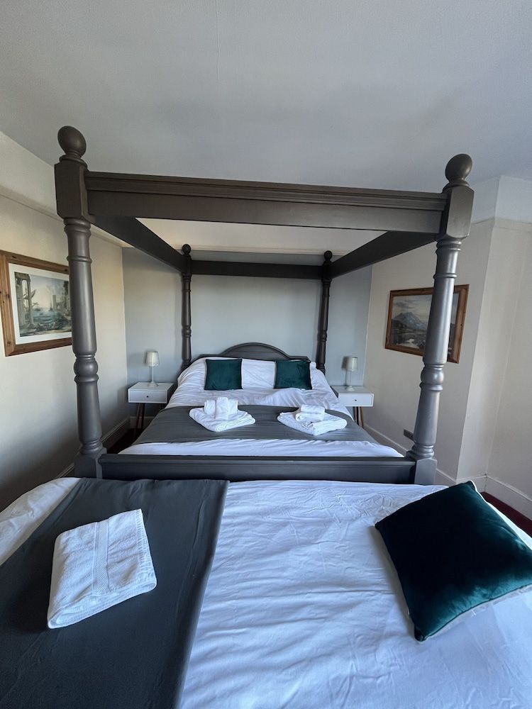 Family Room, Ensuite
