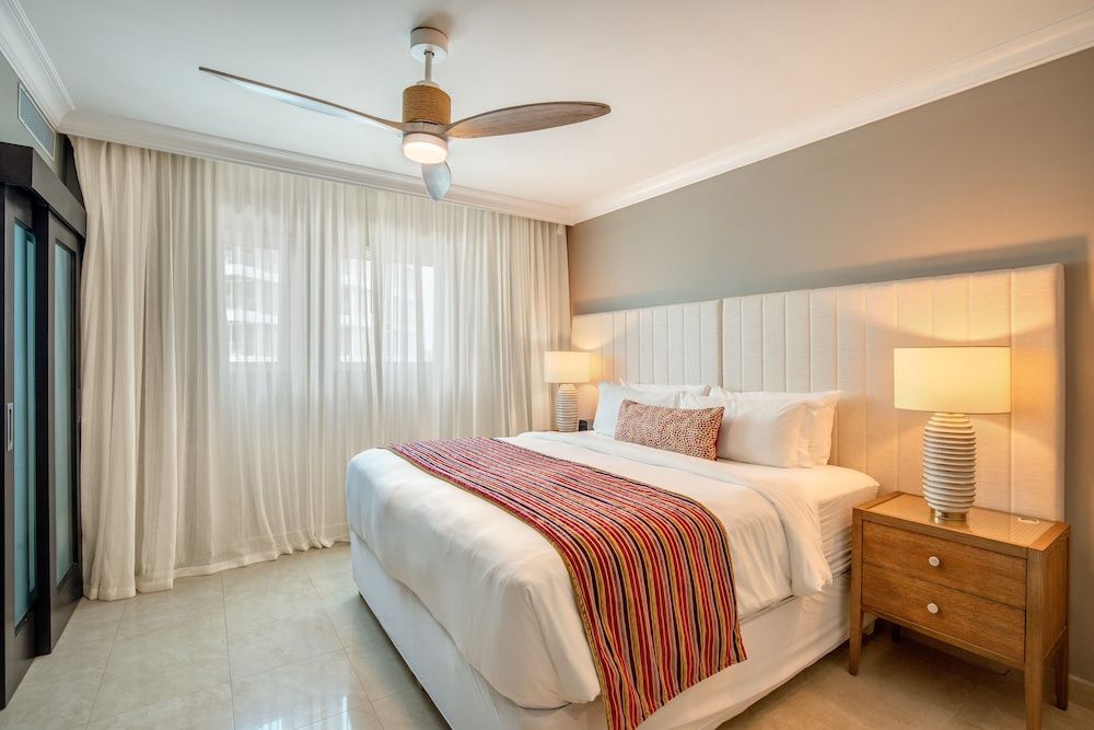 Luxury Suite, 2 Bedrooms, Oceanfront (Concierge)