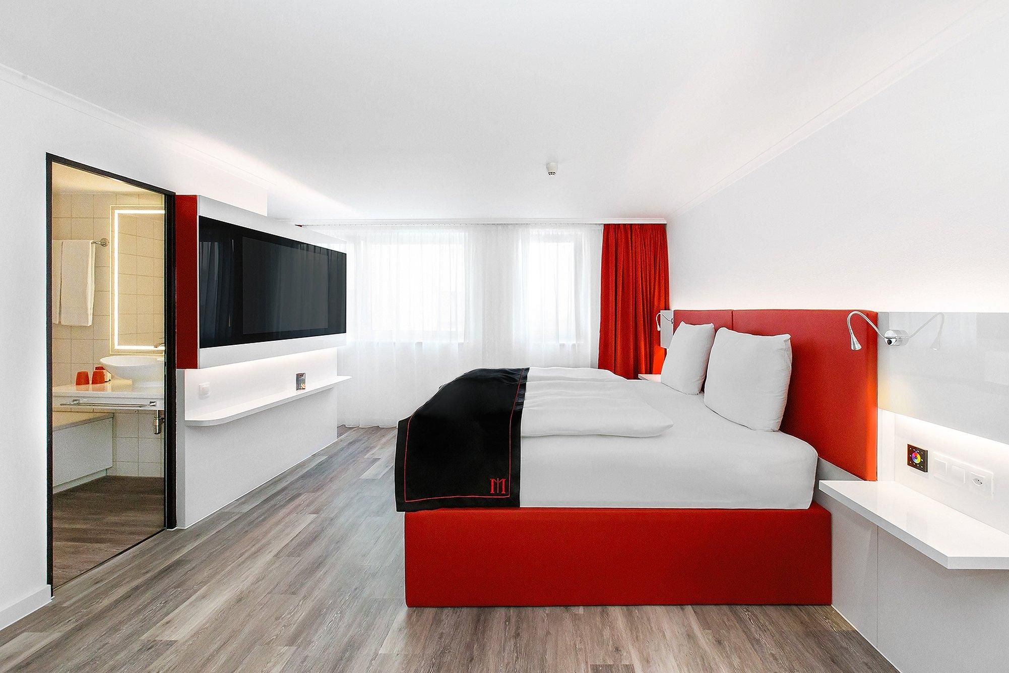 DORMERO Hotel Zürich Airport Superior Room