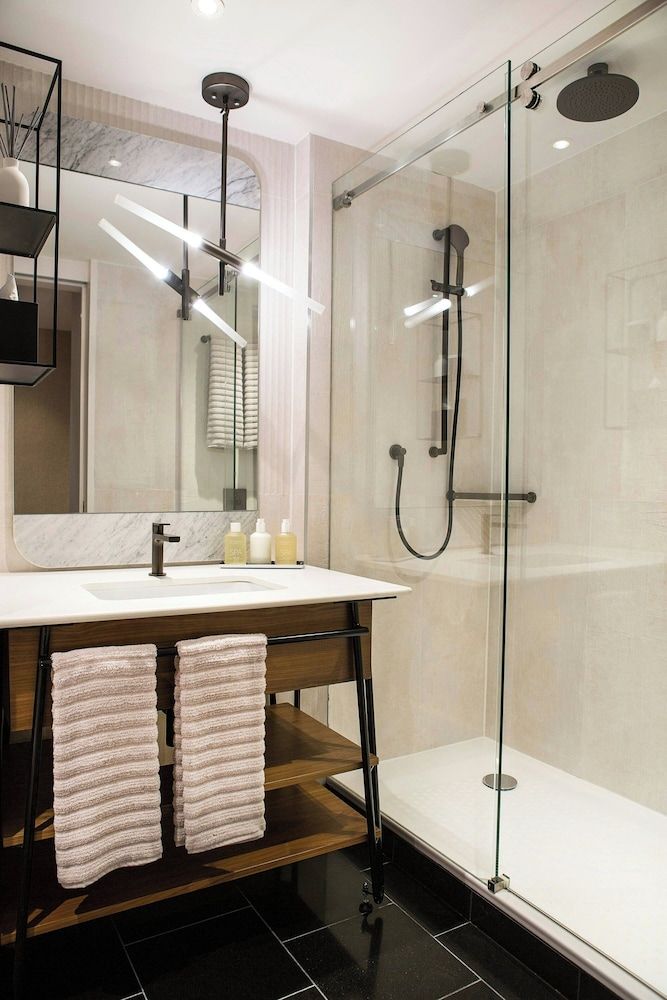 Bankside Hotel, Autograph Collection Room, 1 Queen Bed (Modest Queen) 9