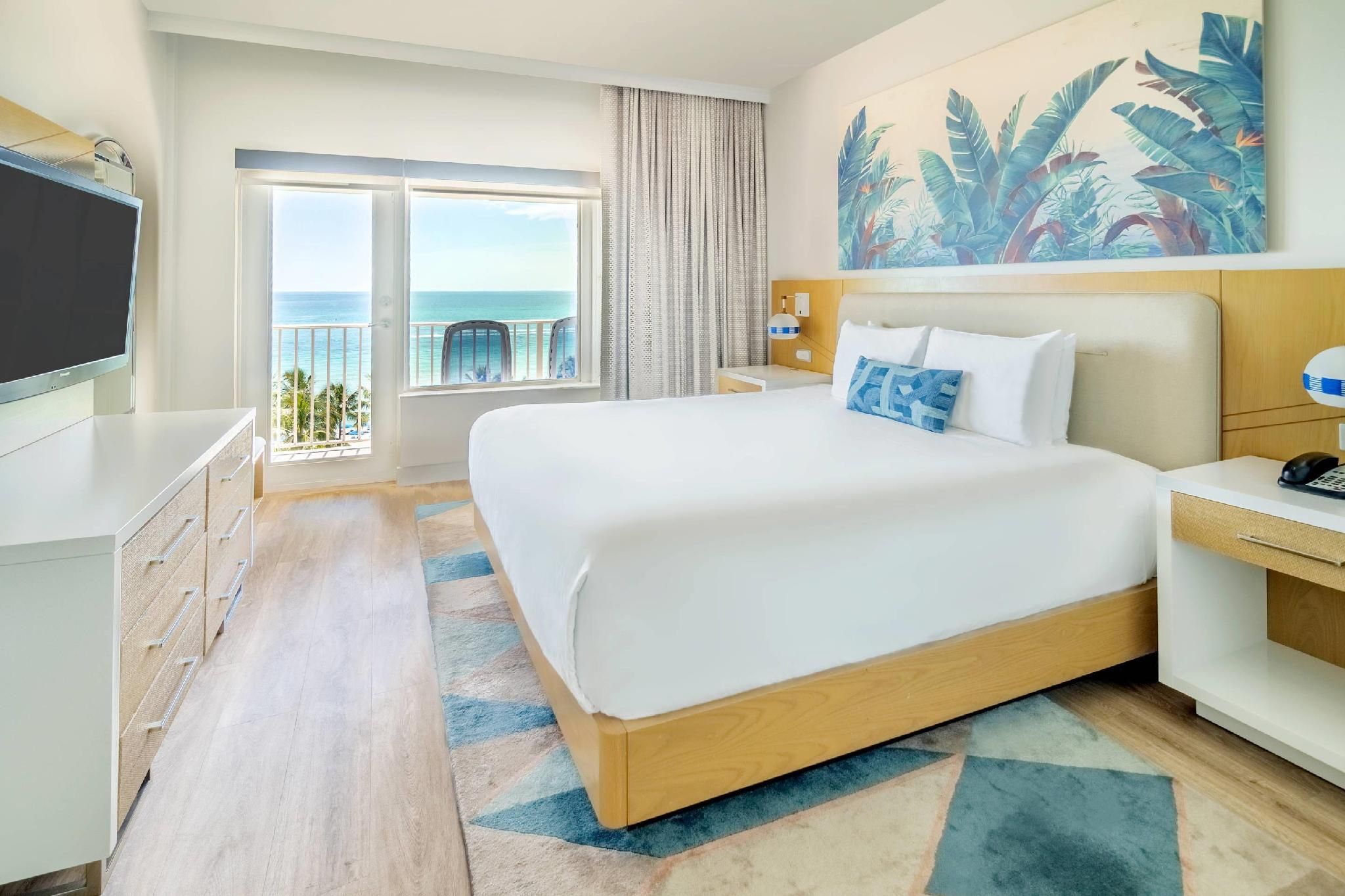 King Bed-Oceanfront-Balcony-Non Smoking