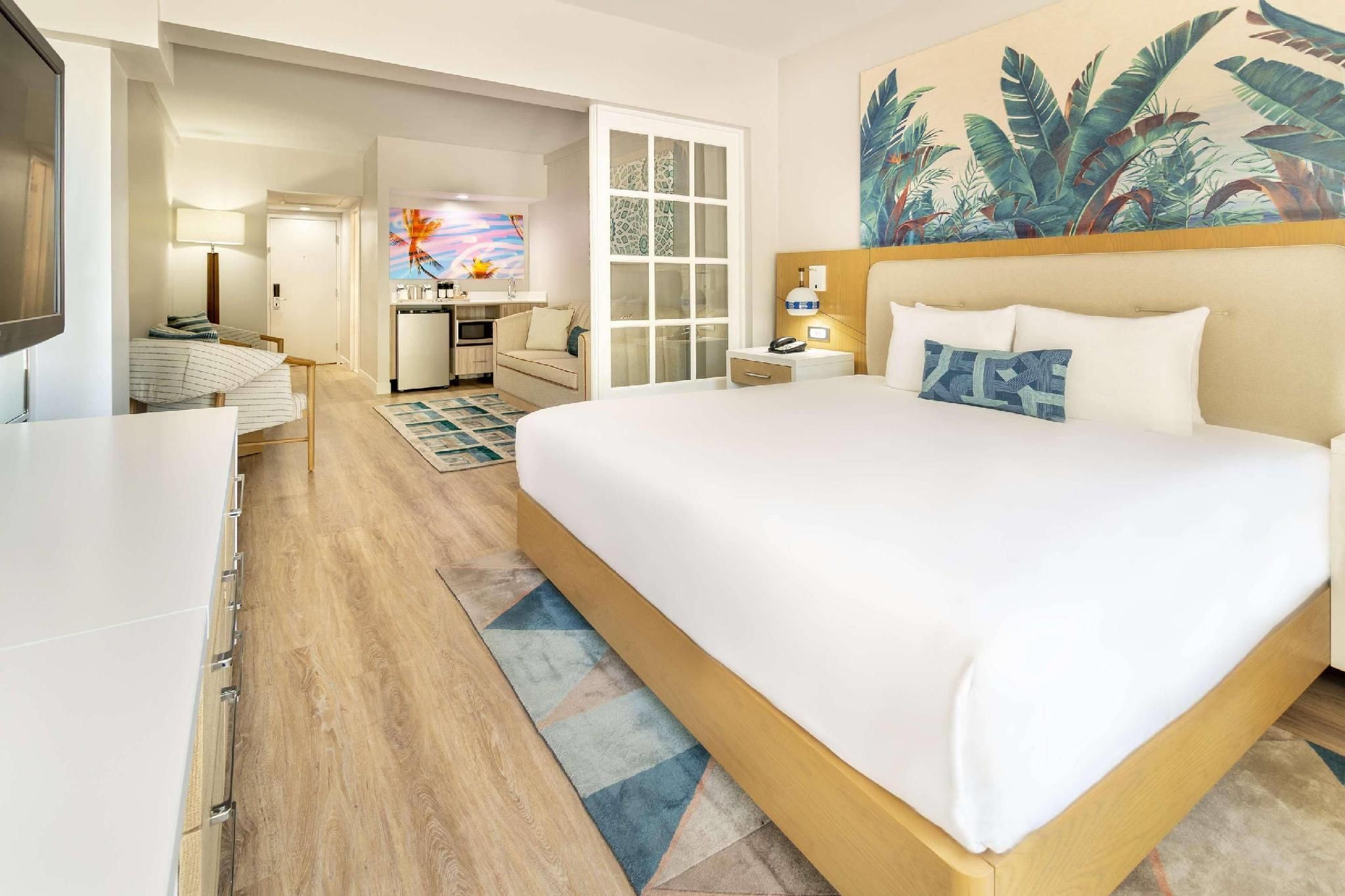 undefined Radisson Resort Miami Beach 7