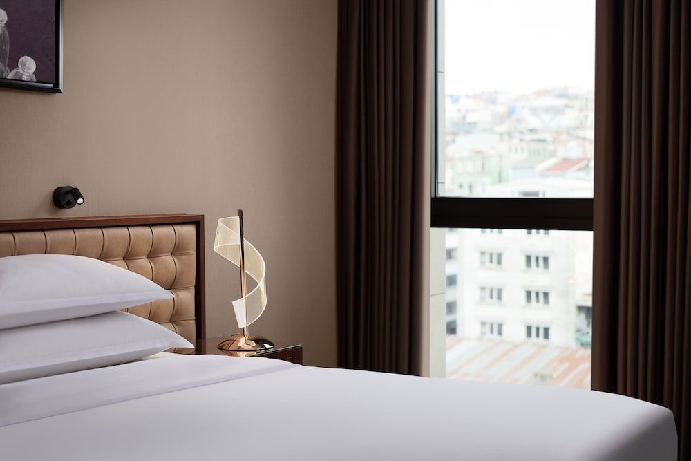 undefined Sheraton Istanbul City Center 5