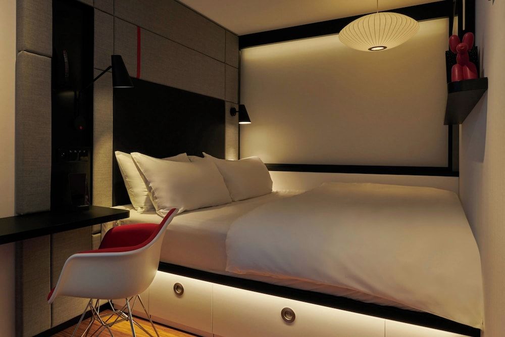 citizenM Amstel Amsterdam Room, 1 King Bed 2