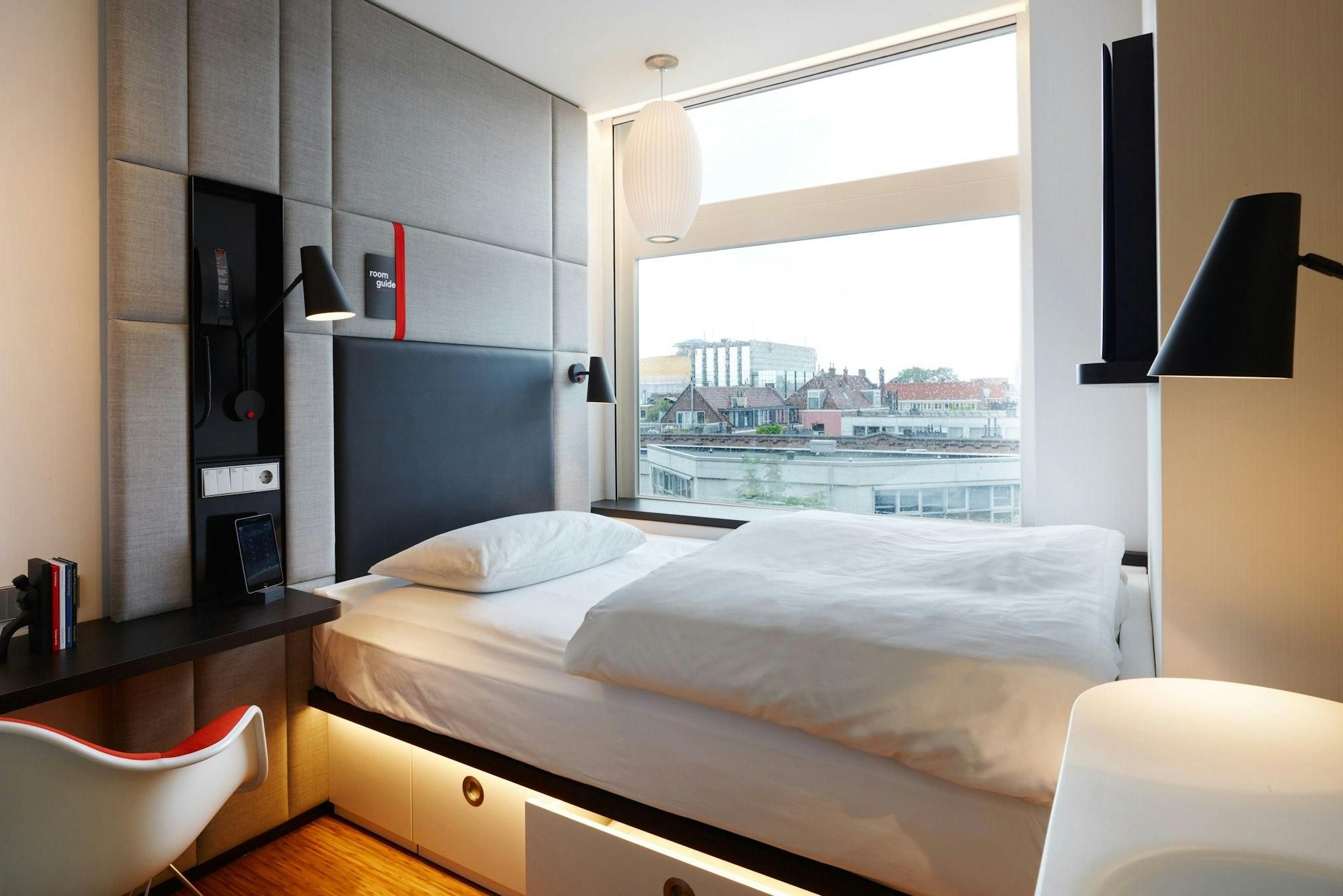 undefined citizenM Amstel Amsterdam 9