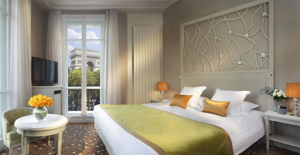 undefined Splendid Etoile Hotel 4