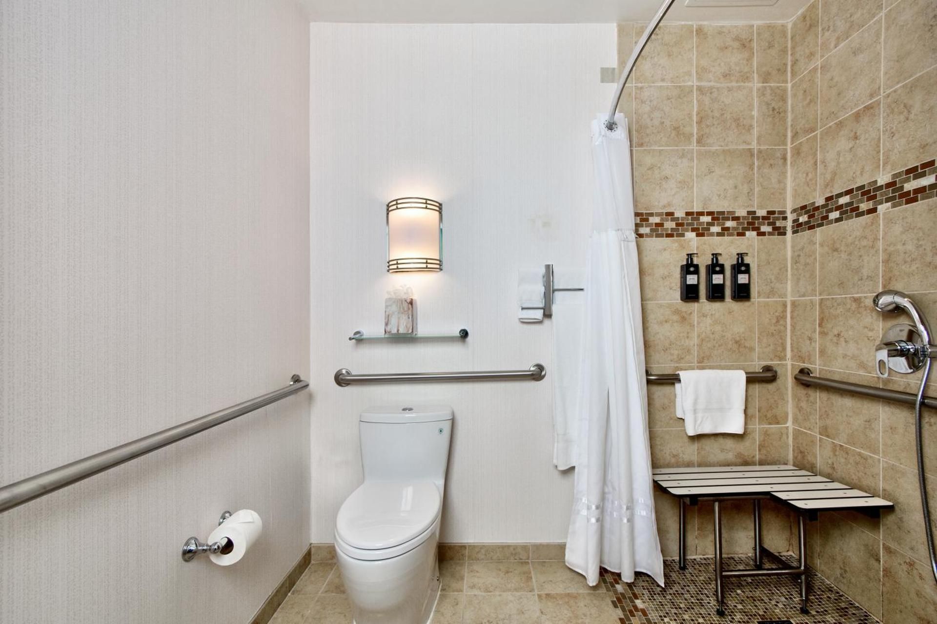 Accessible King Non-Smoking