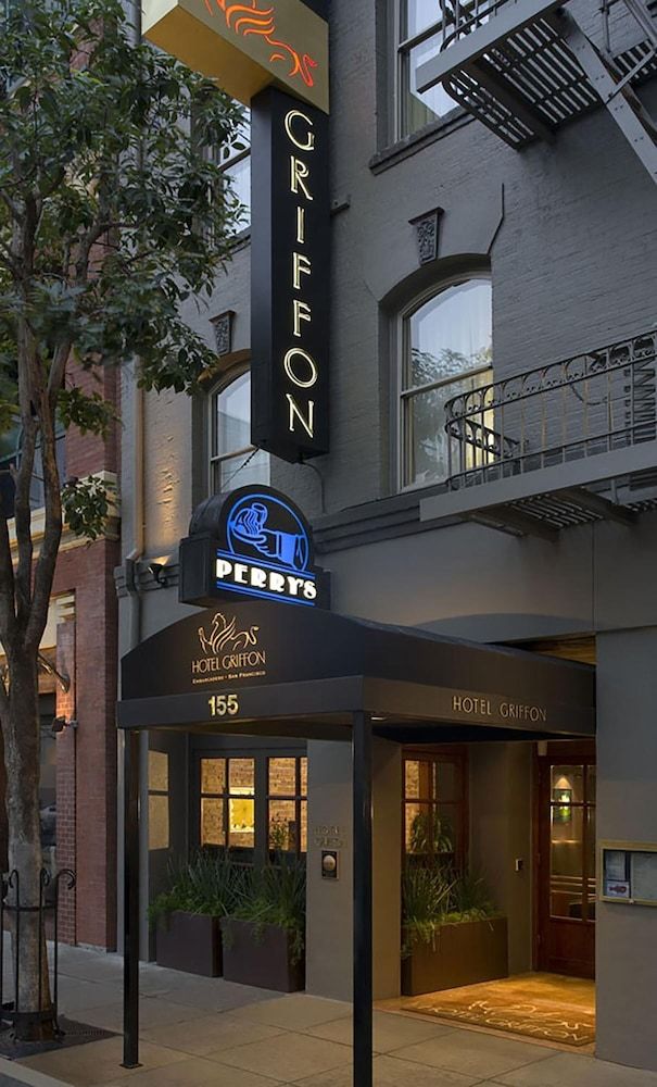 undefined Hotel Griffon 8