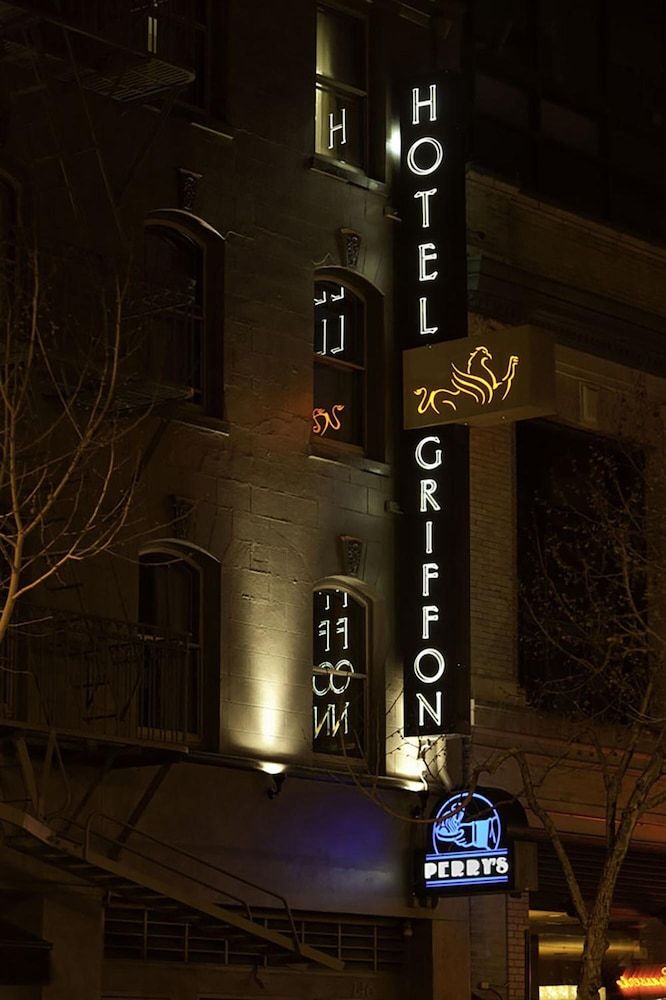 undefined Hotel Griffon 6