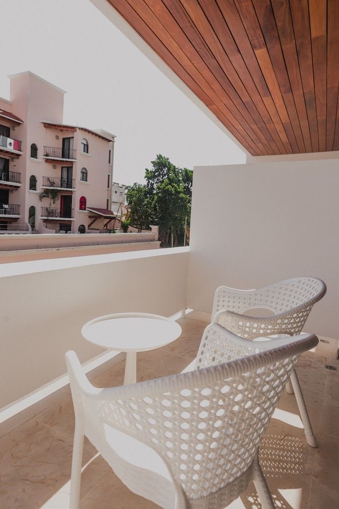 Antera Hotel & Residences Deluxe Double Room, Balcony 5