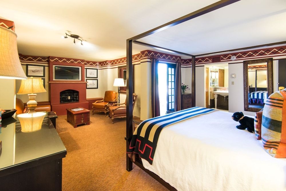 Room (Vista Grande)