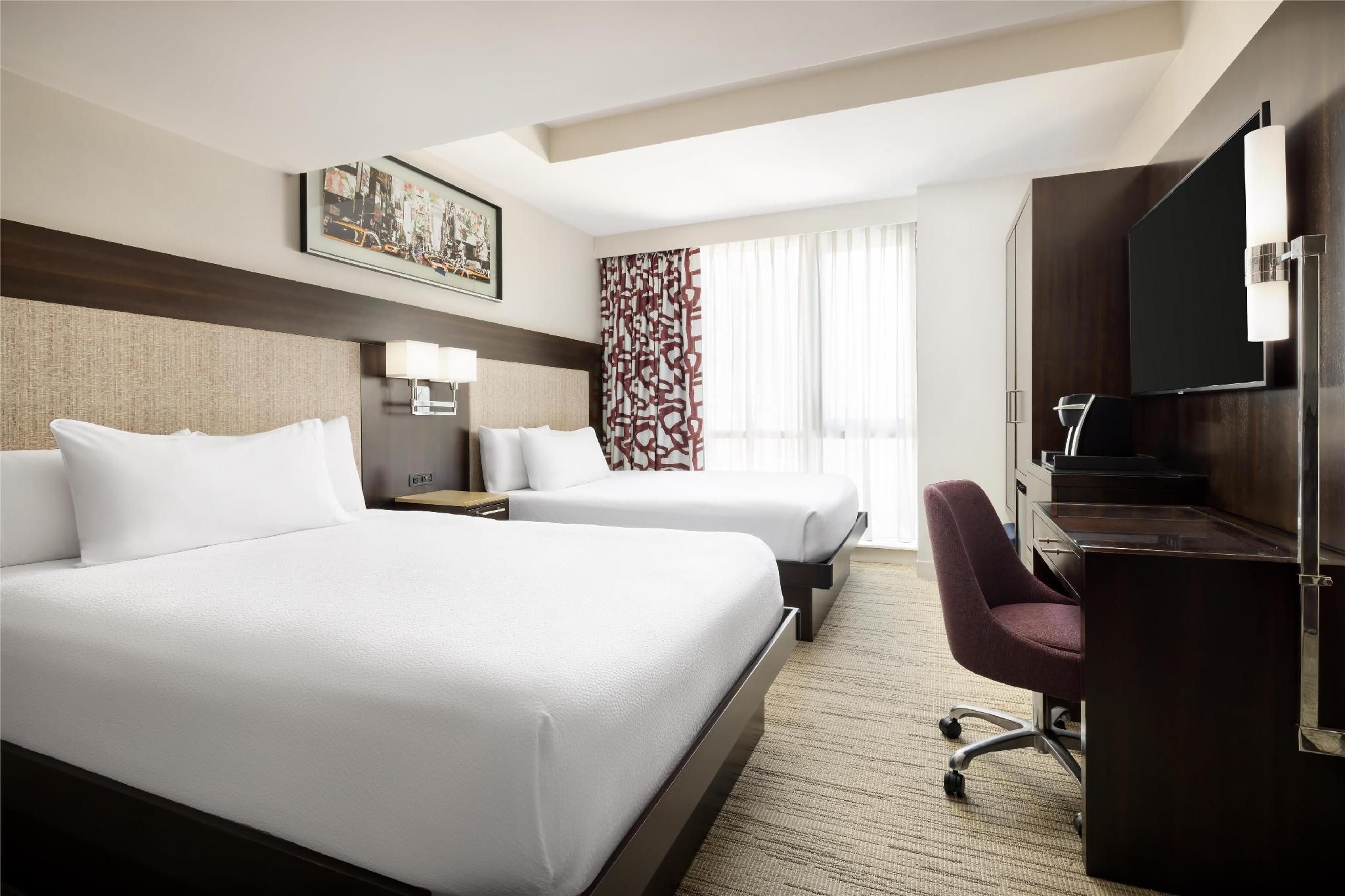 2 Queen Beds Hearing Accessible