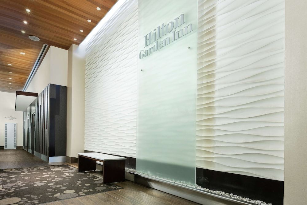 undefined Hilton Garden Inn New York/Times Square Central 2