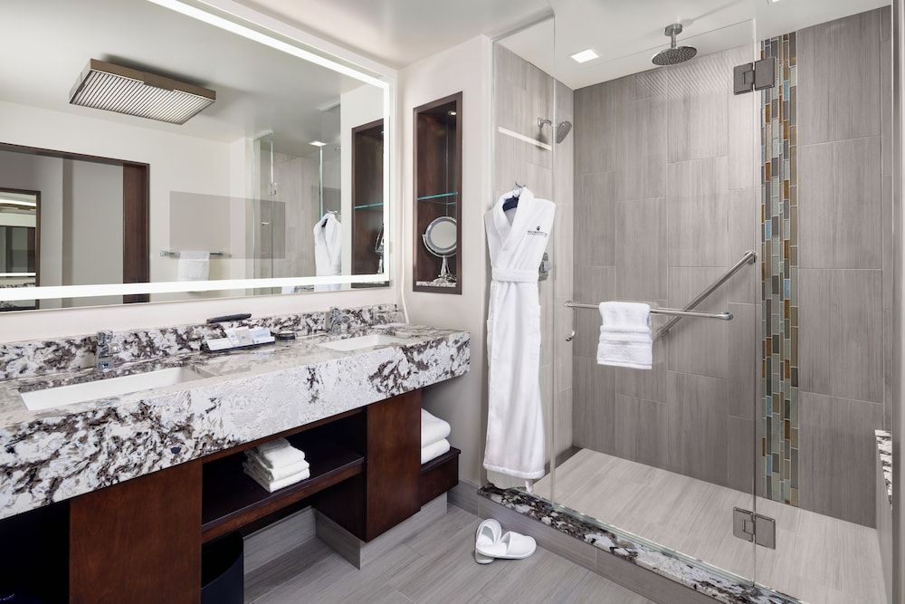 Monarch Casino Resort Spa Black Hawk Monarch Luxury - 2 Queen Beds 3