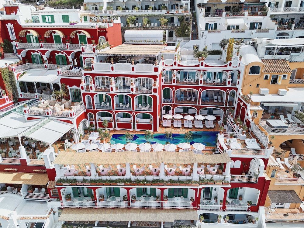 undefined Le Sirenuse 3