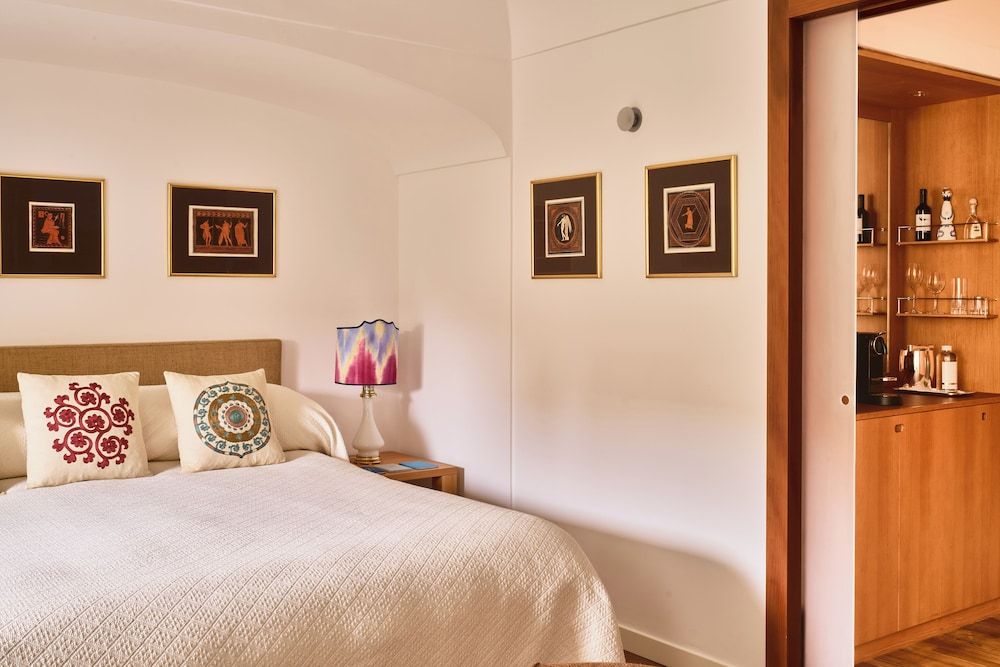 Le Sirenuse Room (Courtyard room)