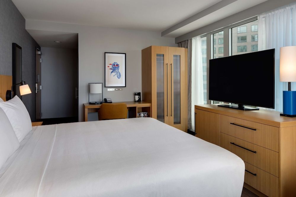 undefined Hyatt Place Boston/Seaport District 3