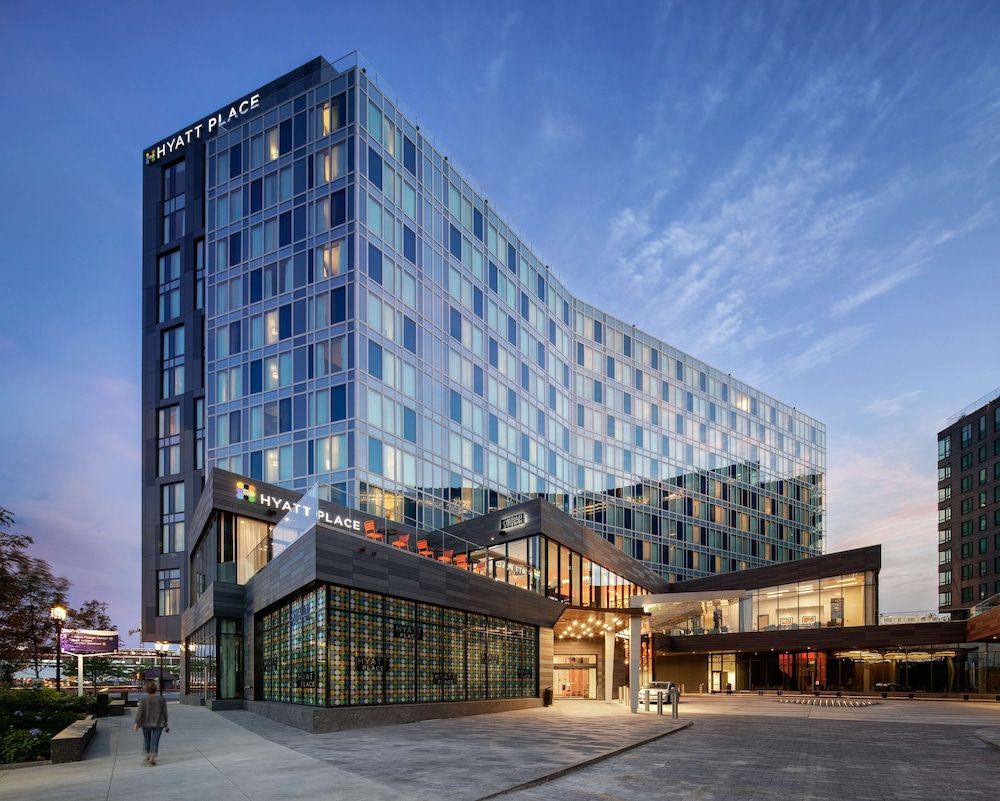 undefined Hyatt Place Boston/Seaport District 6