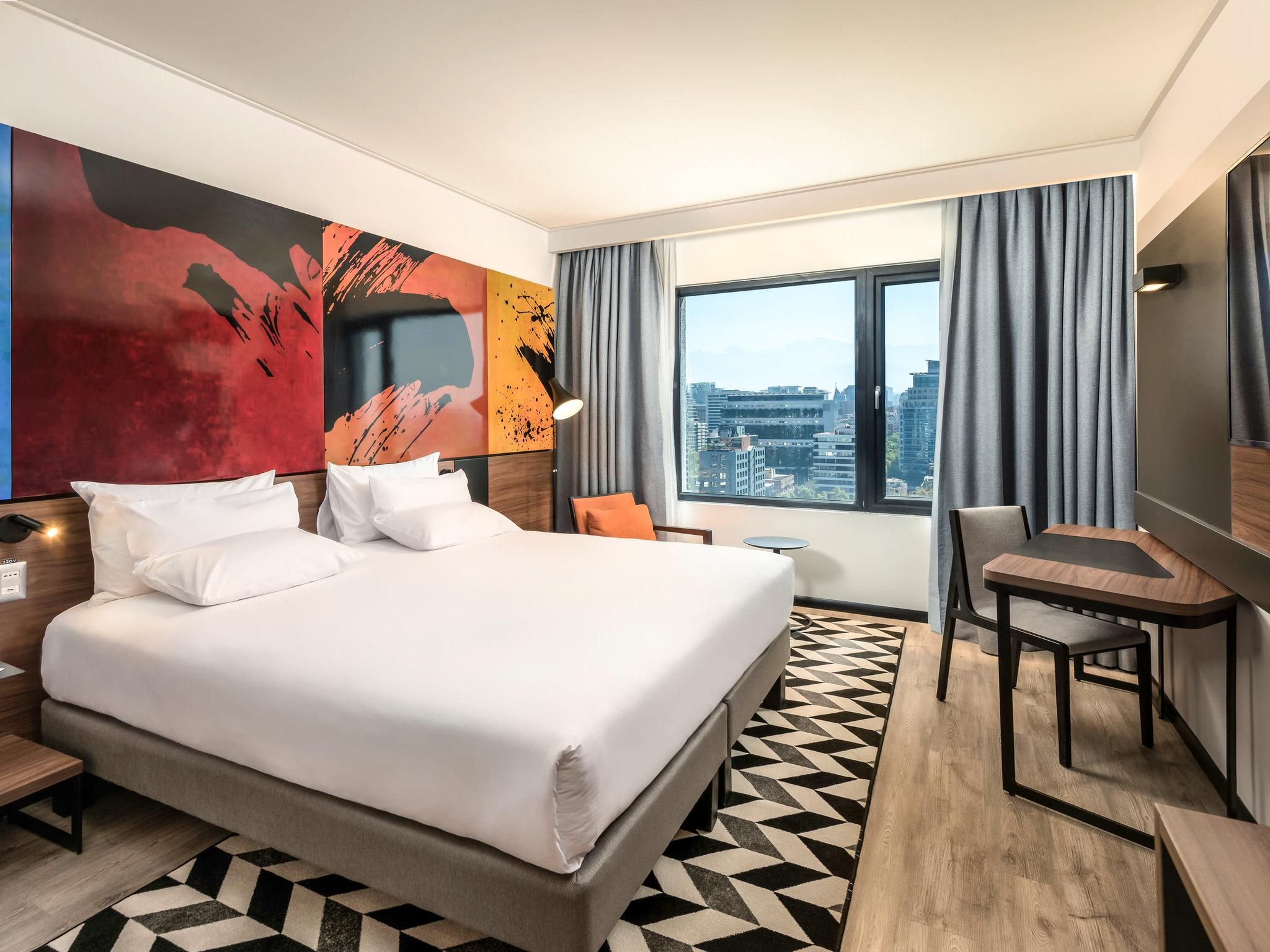 undefined Novotel Santiago Providencia 4