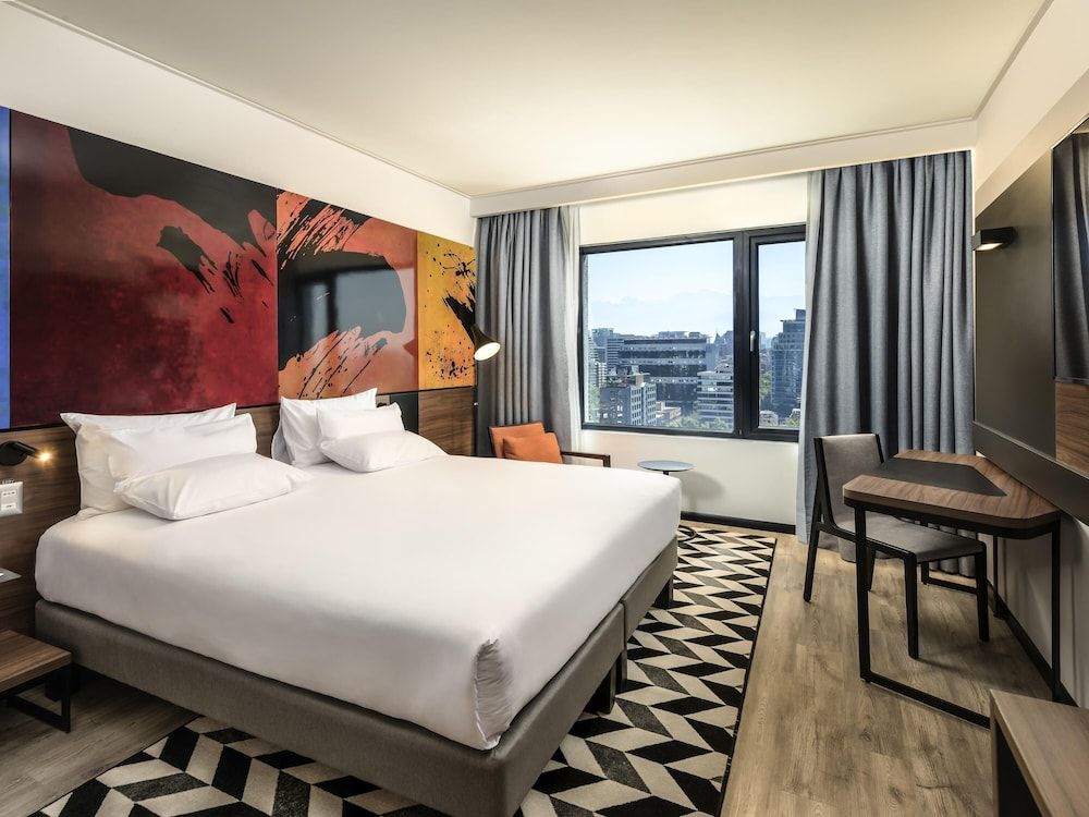 Novotel Santiago Providencia Superior Room, 1 King Bed