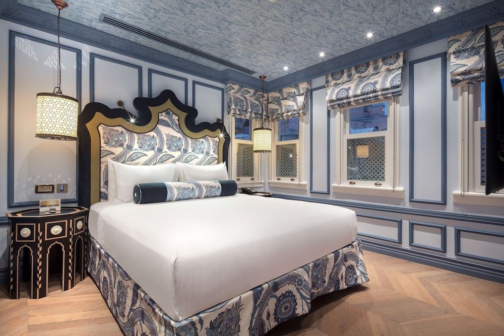 Room, Multiple Beds (Rose Mansion)