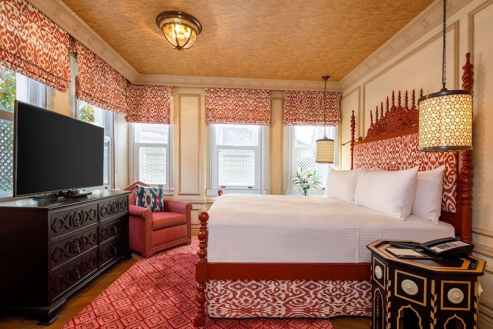 Suite (Topkapi)