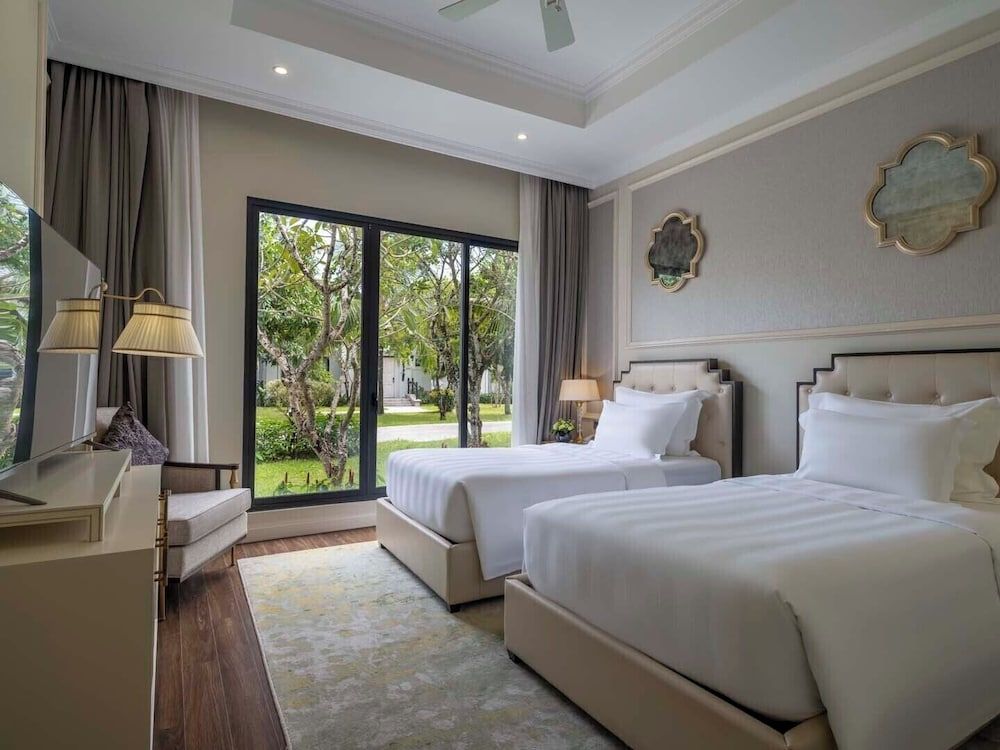 Vinpearl Wonderworld Phu Quoc Two Bedroom Villa - Private Pool - VinWonders & Safari Parks Access 6