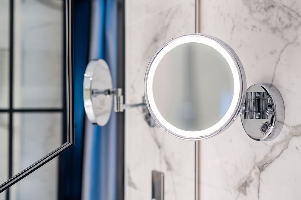 The Dixon, Autograph Collection Room, 1 King Bed 3