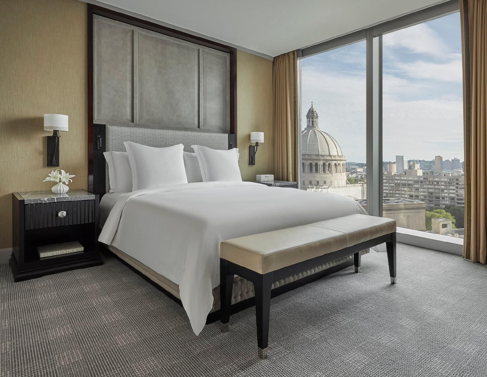 Accessible Four Seasons Executive Suite