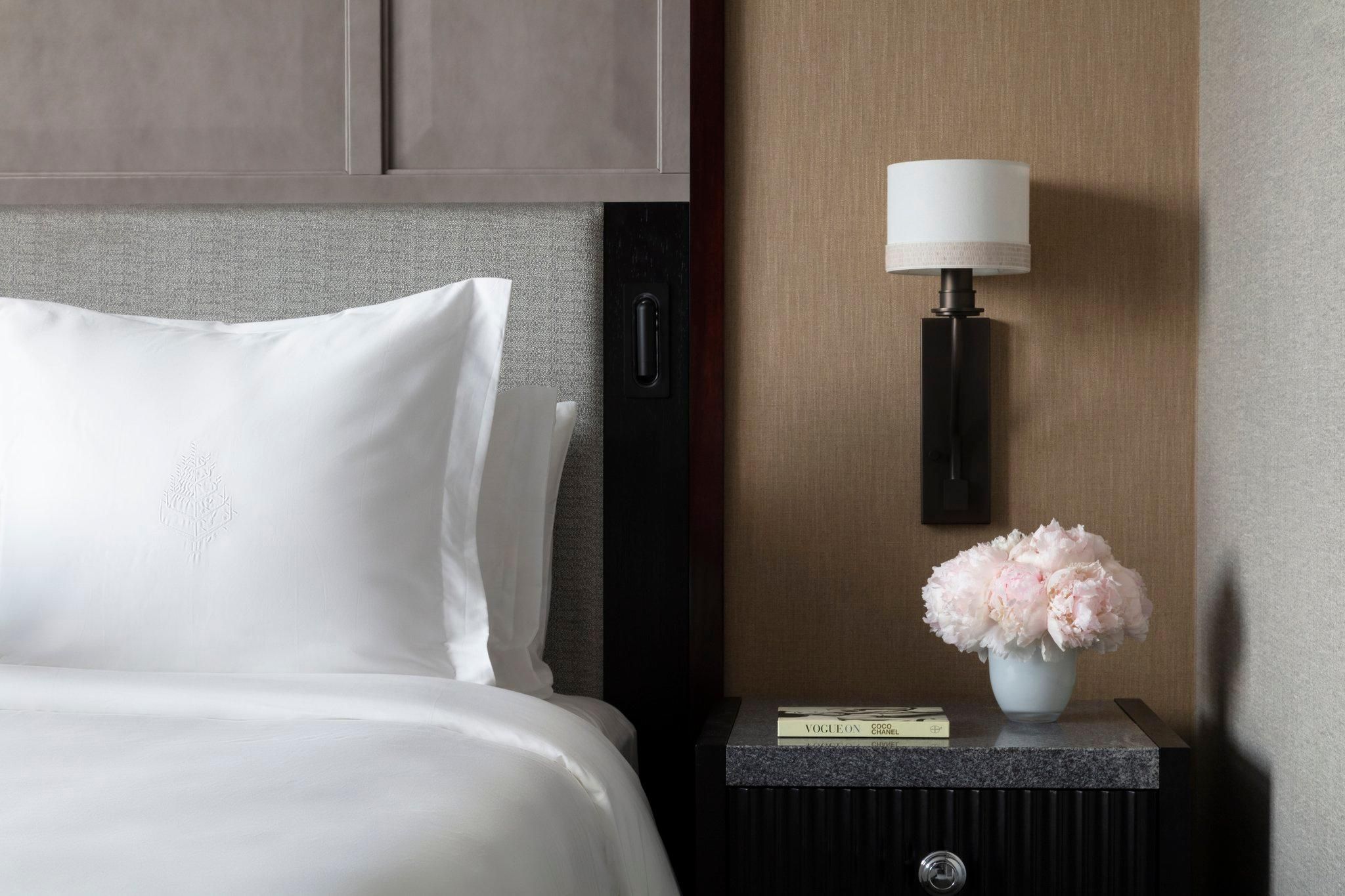 undefined Four Seasons Hotel One Dalton Street, Boston 10