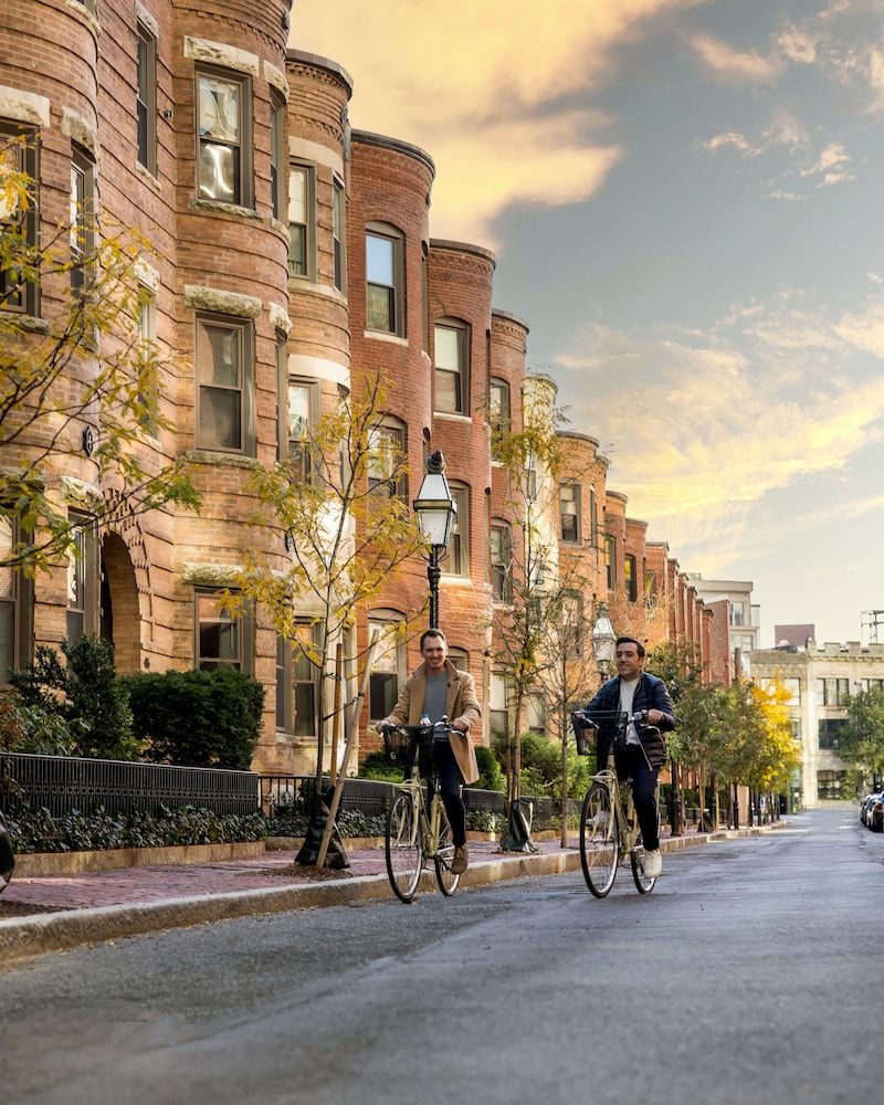 undefined Four Seasons Hotel One Dalton Street, Boston 2