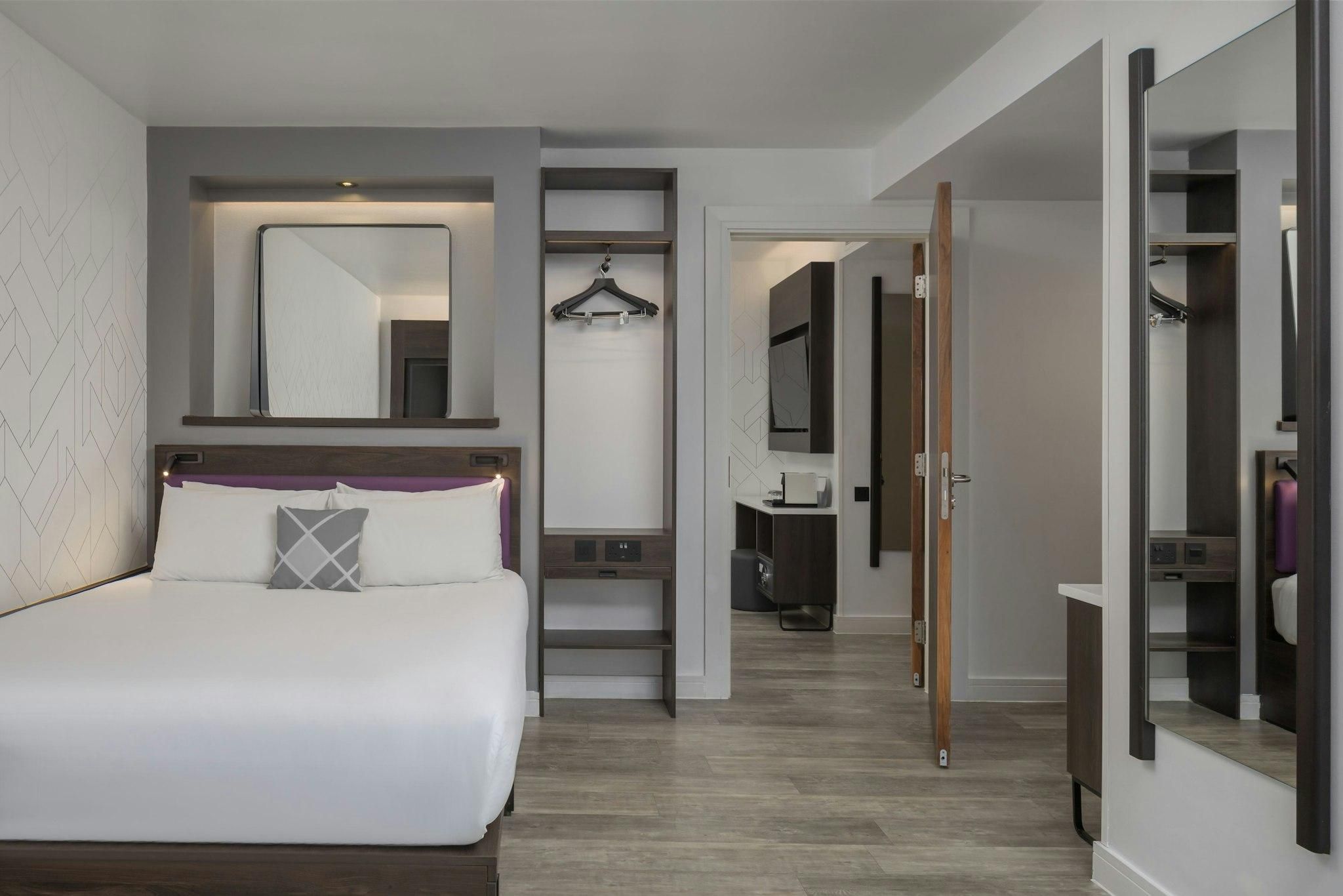 undefined Four Points Flex by Sheraton London Shoreditch East 8