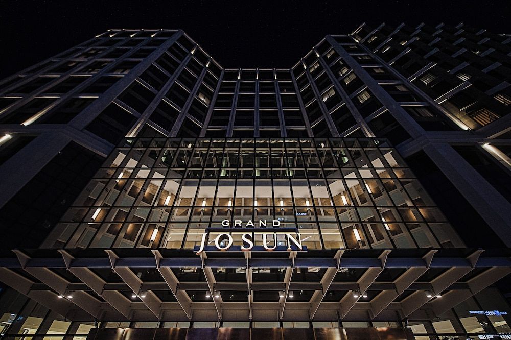 undefined Grand Josun Busan 6