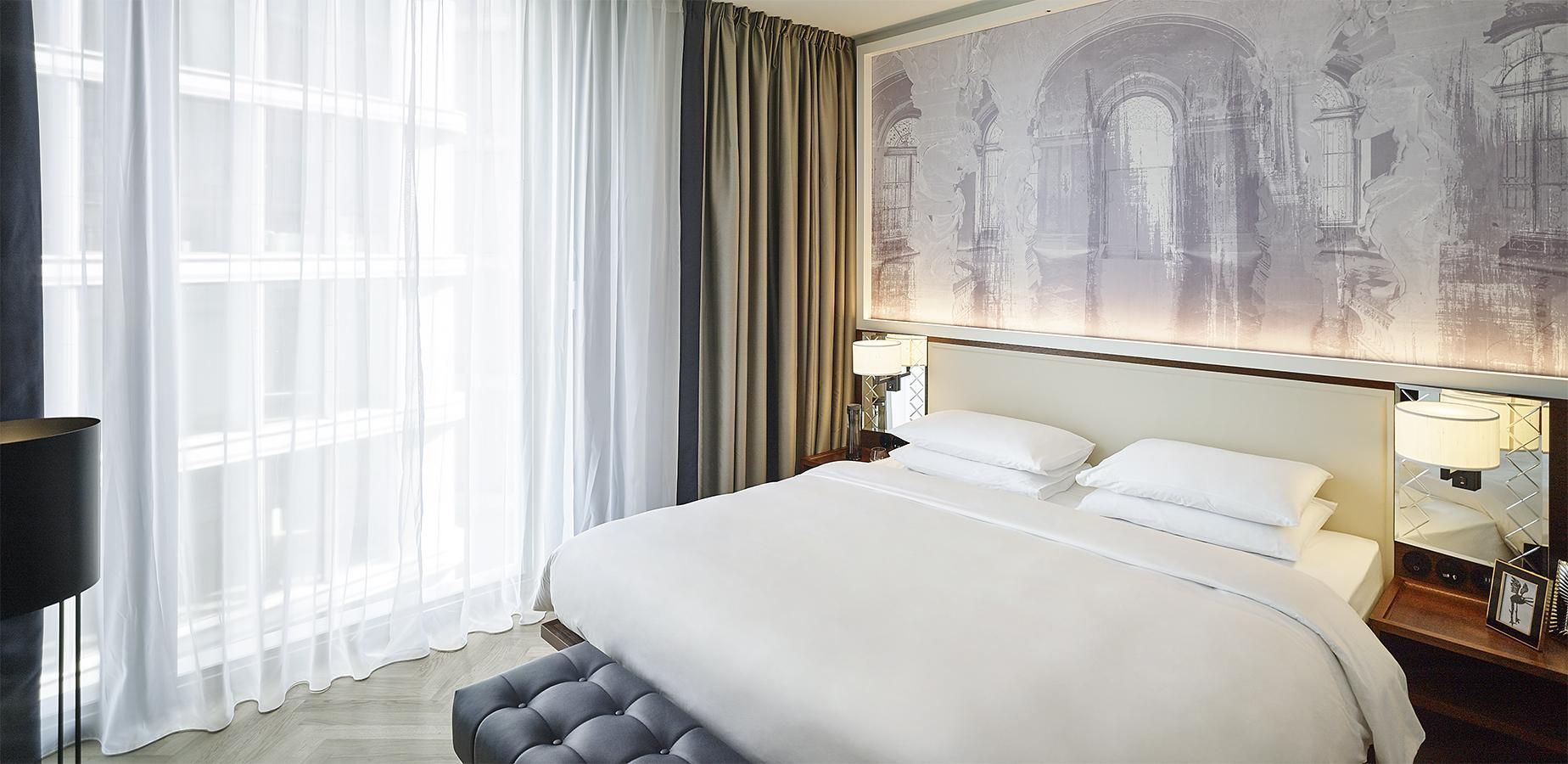 Andaz Deluxe Suite