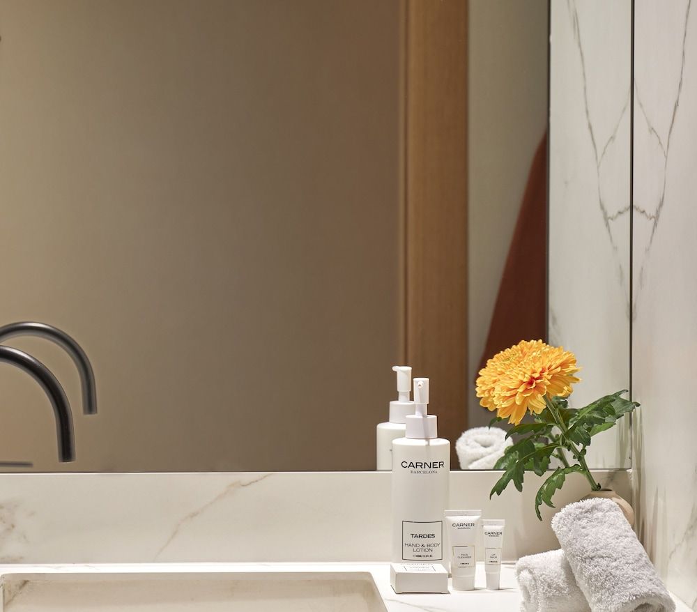 Kimpton Vividora Hotel by IHG Room, 1 Queen Bed (Essential) 9