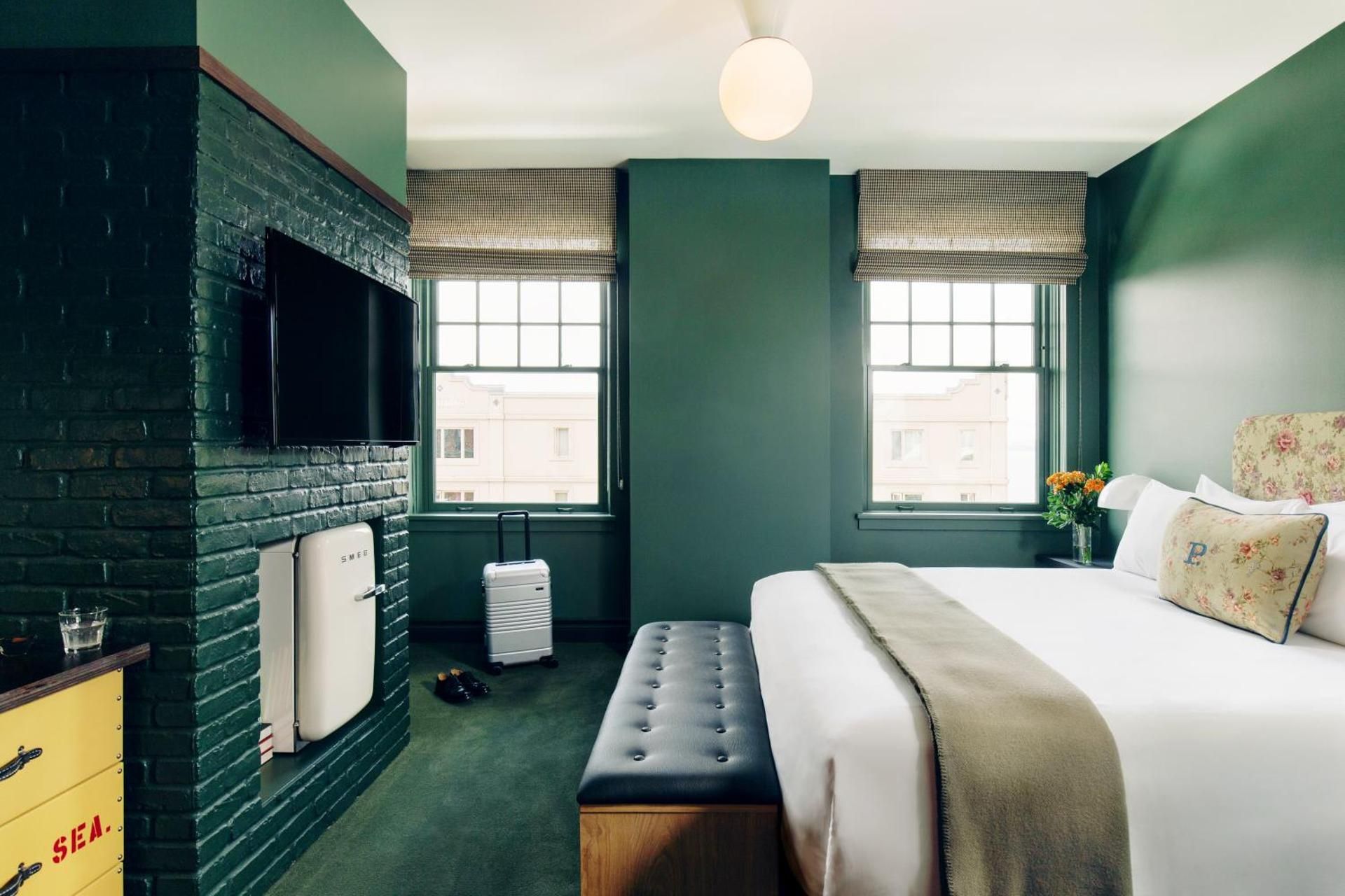 undefined Palihotel Seattle 8