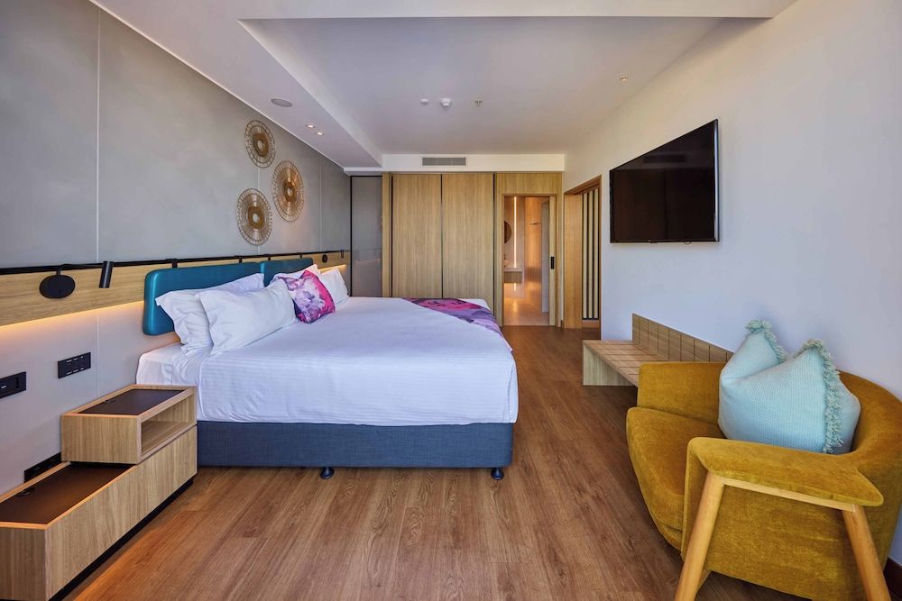 undefined Crystalbrook Flynn 9