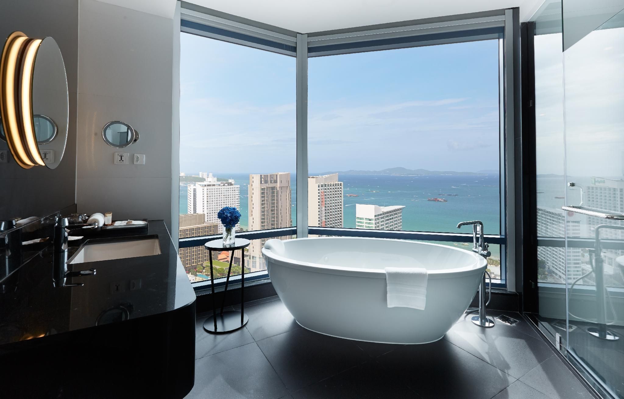 Panoramic Suite