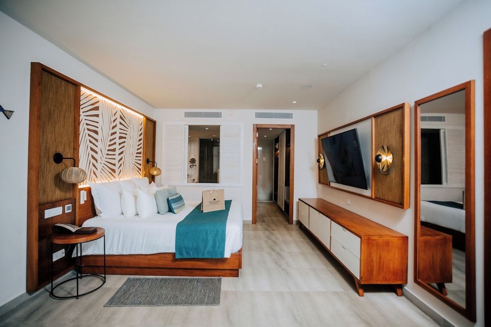 Preferred Club Master Suite Ocean View
