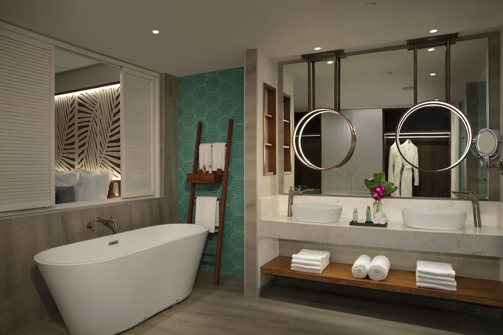 Preferred Club Master Suite Ocean View